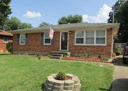Pre-foreclosure in  CINDERELLA LN Louisville, KY 40229