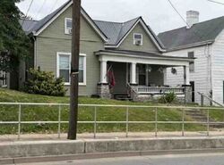  W Lexington Ave, Winchester KY