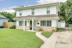 Pre-foreclosure in  S SAINT CLAIR AVE Wichita, KS 67213