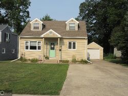 Pre-foreclosure in  S HARLAN ST Algona, IA 50511