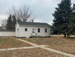 Pre-foreclosure in  12TH ST Onawa, IA 51040