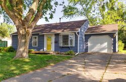 Pre-foreclosure in  FRAZIER AVE Des Moines, IA 50315
