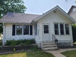 S 8TH ST, Council Bluffs, IA