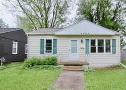  Cody St, Bettendorf IA