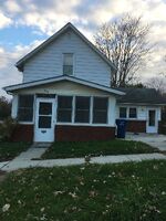 Pre-foreclosure in  DAVIS AVE Des Moines, IA 50315