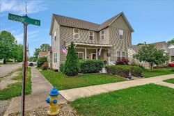 Pre-foreclosure in  MONROE AVE Charleston, IL 61920