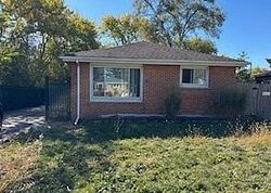 Pre-foreclosure in  NORDIC ST Bensenville, IL 60106