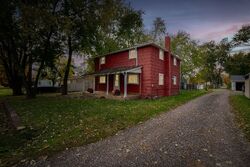 Pre-foreclosure in  N WEST ST Le Roy, IL 61752