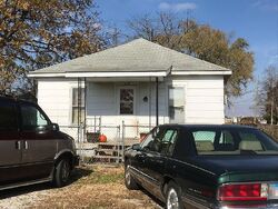 Pre-foreclosure in  E COLLETT ST Oakwood, IL 61858