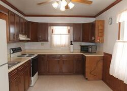Pre-foreclosure in  N VON ACHEN DR Chillicothe, IL 61523