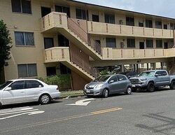 Pre-foreclosure in  HASSINGER ST  Honolulu, HI 96822