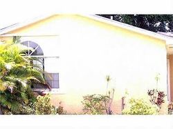 Pre-foreclosure in  W FERN LN Hollywood, FL 33025