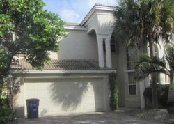 Pre-foreclosure in  SW 53RD CT Hollywood, FL 33027