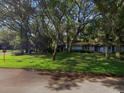 Pre-foreclosure in  HAGLER DR W Neptune Beach, FL 32266