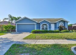 Pre-foreclosure in  CARLOWAY HILLS DR Wimauma, FL 33598