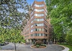 Pre-foreclosure in  CATHEDRAL AVE NW  Washington, DC 20016