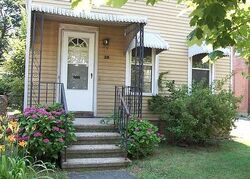 Pre-foreclosure in  BEERS ST New Haven, CT 06511