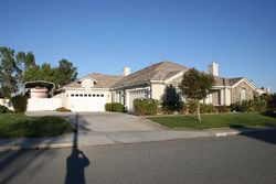 Pre-foreclosure in  LUNA BRILLA LN Murrieta, CA 92562