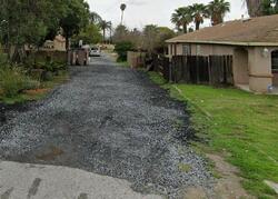 Pre-foreclosure in  W OLIVE ST Colton, CA 92324