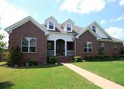 Pre-foreclosure in  PIERCE MANSE LOOP Benton, AR 72019