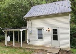 Pre-foreclosure in  BROOK ST Brookneal, VA 24528