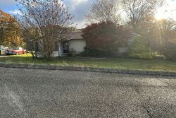 Pre-foreclosure in  MARTINDALE DR Morristown, TN 37814