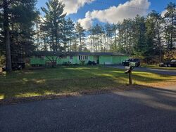 Pre-foreclosure in  NASSAU BLVD Plover, WI 54467