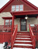 Pre-foreclosure in  S COMSTOCK AVE Milwaukee, WI 53204