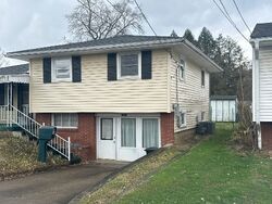 Pre-foreclosure in  MCCONNELL DR Moundsville, WV 26041