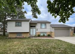 Pre-foreclosure in  CORNELL AVE Trenton, MI 48183