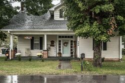 Pre-foreclosure in  PORTLAND BLVD Portland, TN 37148