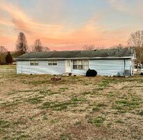 Pre-foreclosure in  RAILROAD ST Dayton, TN 37321