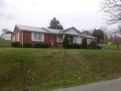  Loop Rd, La Follette TN