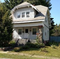 Pre-foreclosure in  WILMAR TER Poughkeepsie, NY 12601
