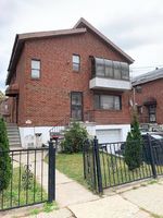 Pre-foreclosure in  DE REIMER AVE Bronx, NY 10475