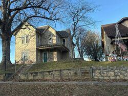 Pre-foreclosure in  SENECA ST Saint Joseph, MO 64507