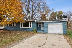 Pre-foreclosure in  HAZEL AVE E Kimball, MN 55353