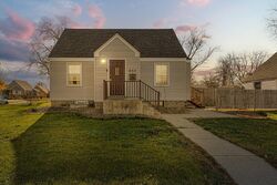 Pre-foreclosure in  9TH ST SW Faribault, MN 55021