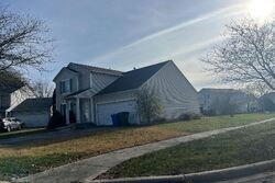 Pre-foreclosure in  FREDERICK CT South Elgin, IL 60177