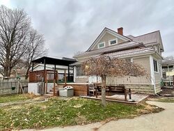  N Michigan St, Argos IN