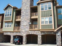 Pre-foreclosure in  CANYON RIM TRL UNIT 304 Englewood, CO 80112
