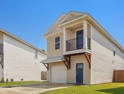 Pre-foreclosure in  RAVEN LN Panama City, FL 32404