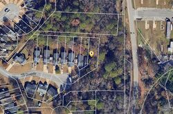 Pre-foreclosure in  WINDSONG DR Northport, AL 35476