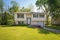 Pre-foreclosure in  RIDGEWOOD DR Erlanger, KY 41018