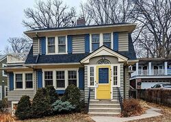 Pre-foreclosure in  HILLSIDE AVE Saint Paul, MN 55108