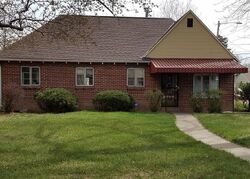 Pre-foreclosure in  QUINCE ST Denver, CO 80220