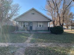 Pre-foreclosure in  WYOMING AVE Pueblo, CO 81004