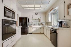 Pre-foreclosure in  LAREDO CIR Stockton, CA 95209