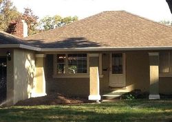 Pre-foreclosure in  E INGRAM ST Stockton, CA 95204