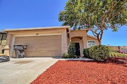 Pre-foreclosure in  CAROL LOUISE LN Tracy, CA 95376